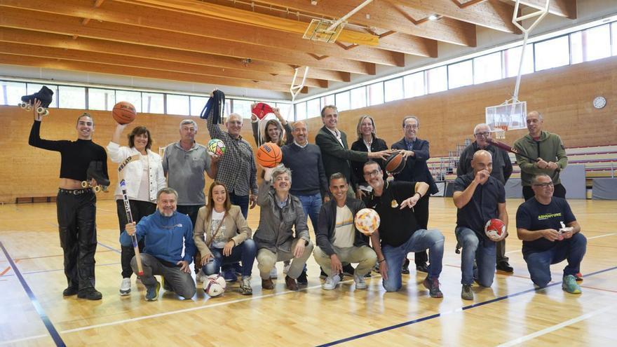 Representants d’algunes de les entitats esportives manresanes quan es va presentar la candidatura