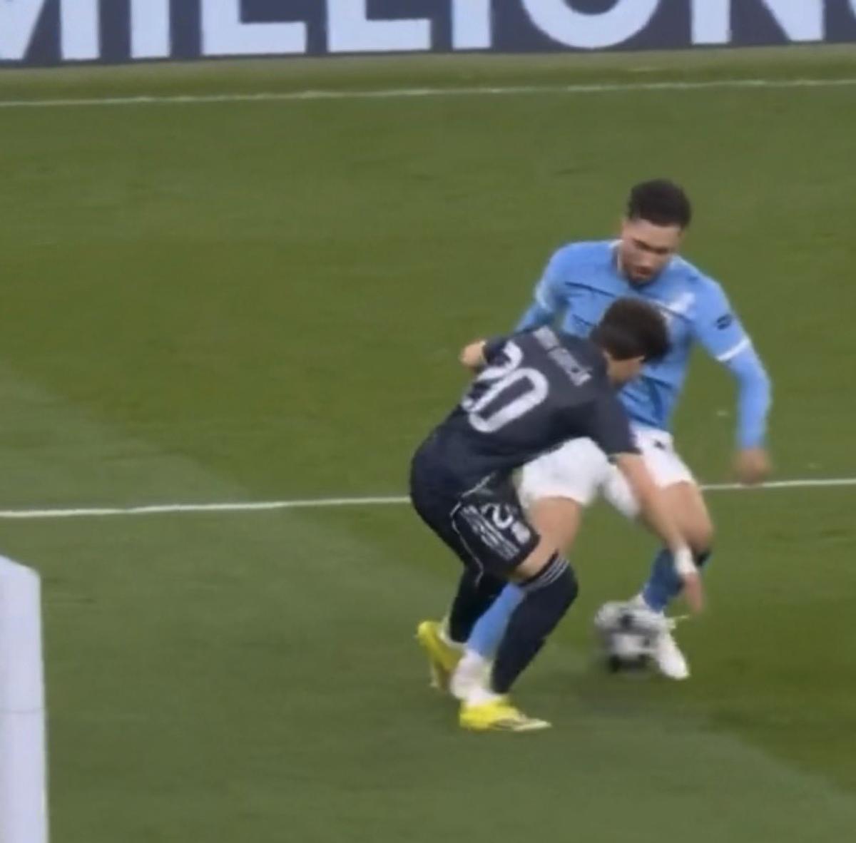 El posible penalti de Fran García a Cherki