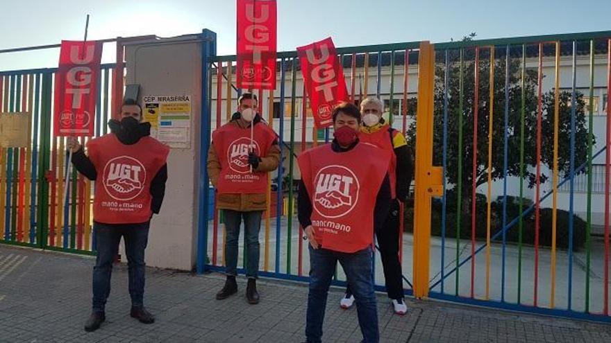 UGT denuncia las precarias condiciones térmicas de los centros educativos de Córdoba