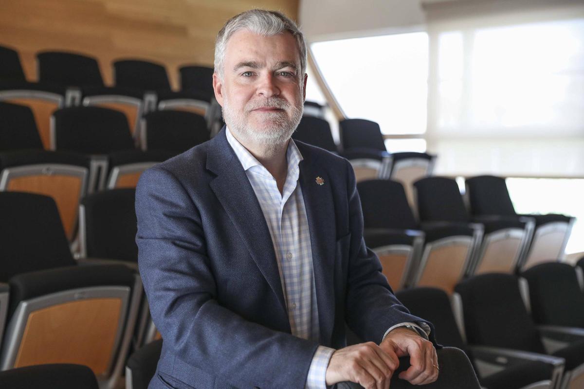 Pablo García-Vigón, en la sede de Aemposil en Silvota (Llanera)