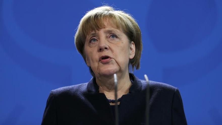 Merkel: «No volem que ens paralitzi la por»