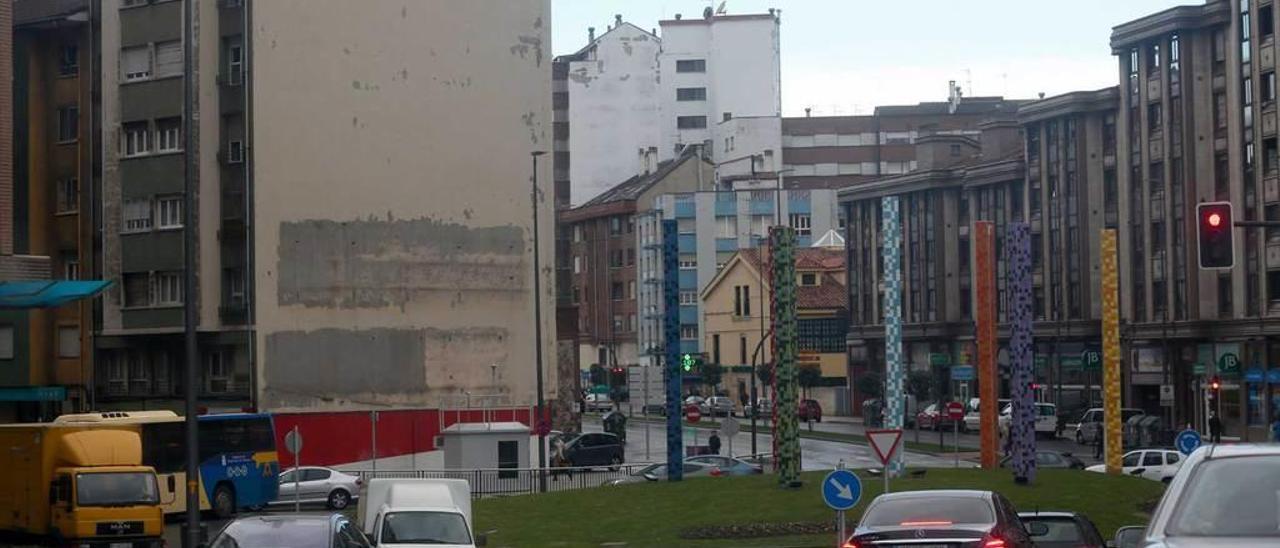 La fachada de la plaza de los Oficios donde se pintará el mural.