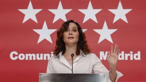 La Fiscalía pide 3 años y 9 meses de prisión para la pareja de Ayuso por dos delitos fiscales y falsificación de facturas