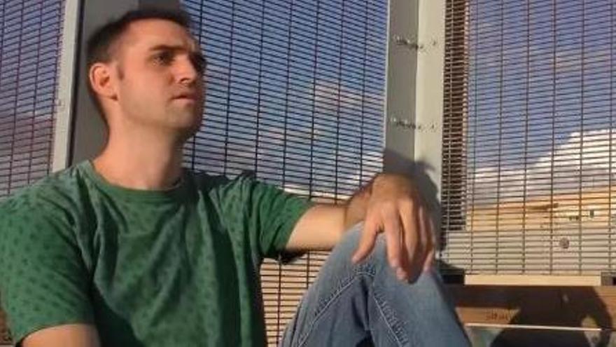 El polémico profesor regresará el lunes a las aulas, si nadie lo impide