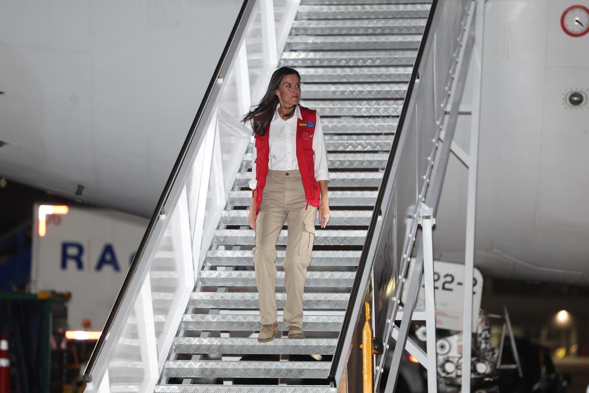 Letizia inicia su viaje de cooperación en Colombia