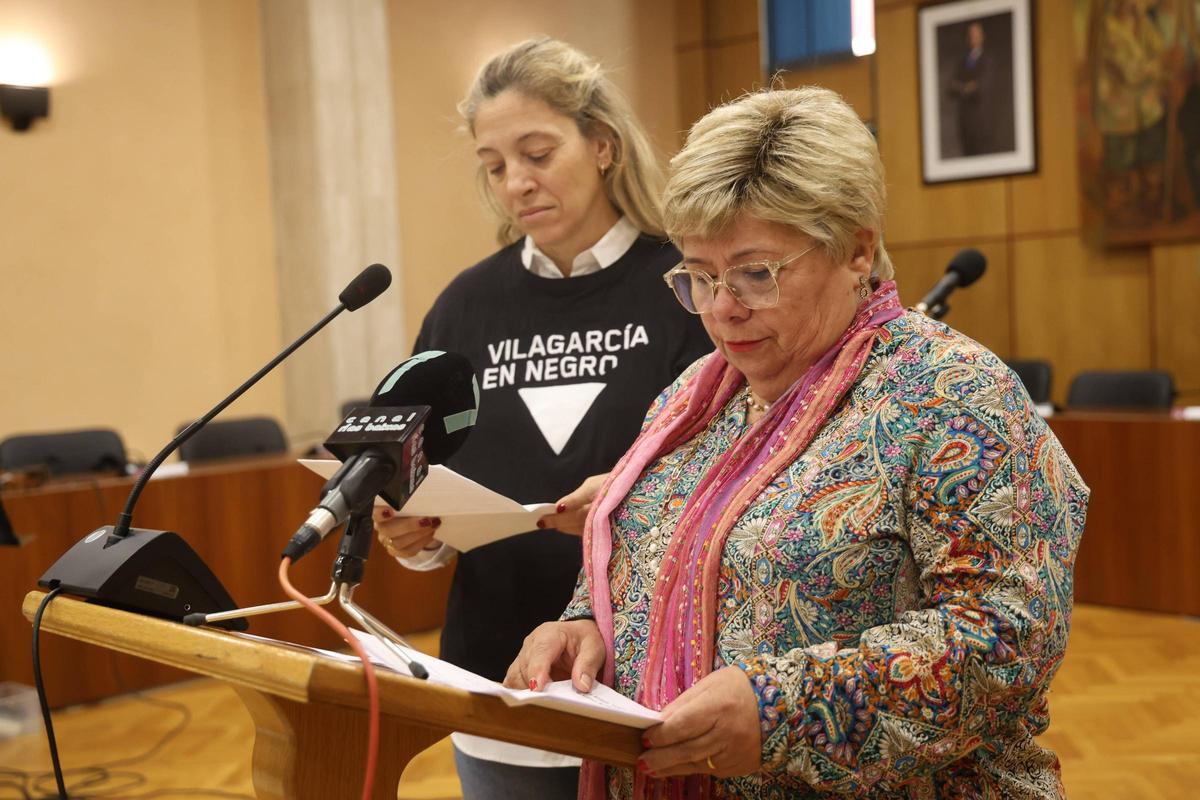 Lectura del manifiesto en Vilagarcía. |  Noé Parga
