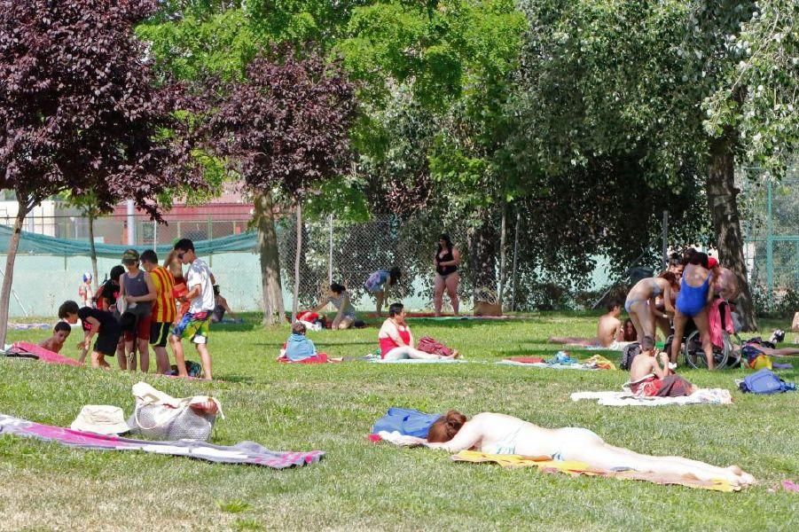 Así era y así es la piscina Sindical de Zamora