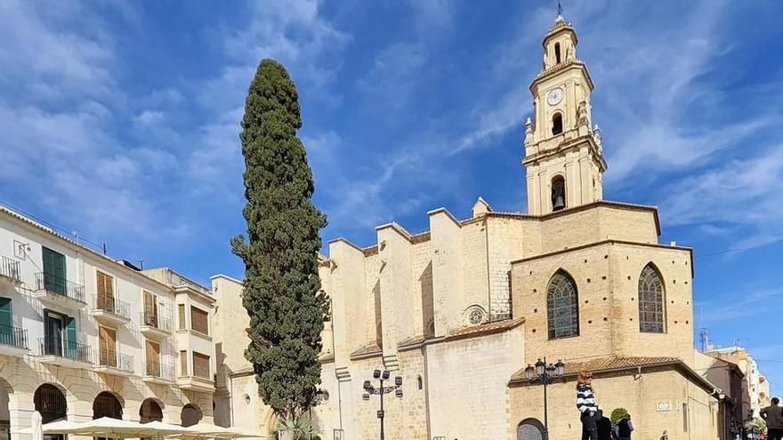 La Colegiata de Gandia avanza como atractivo turístico y abrirá a los guías