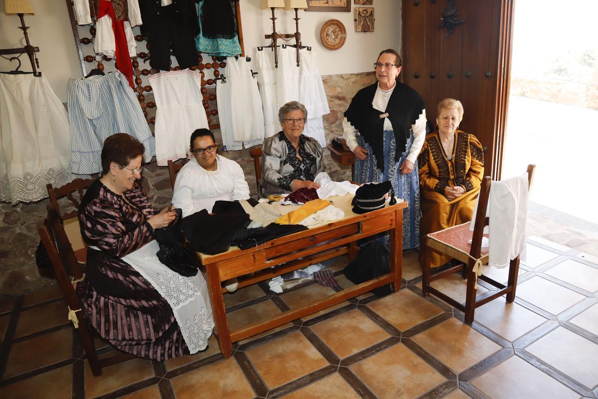 Cada año la Muestra de Vida Tradicional, Vilafamés 1900, recupera la vida en la población tal como era a principios del siglo XX.