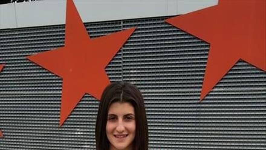 Claudia Ferrández disputará el Mundial cadete de tiro con arco