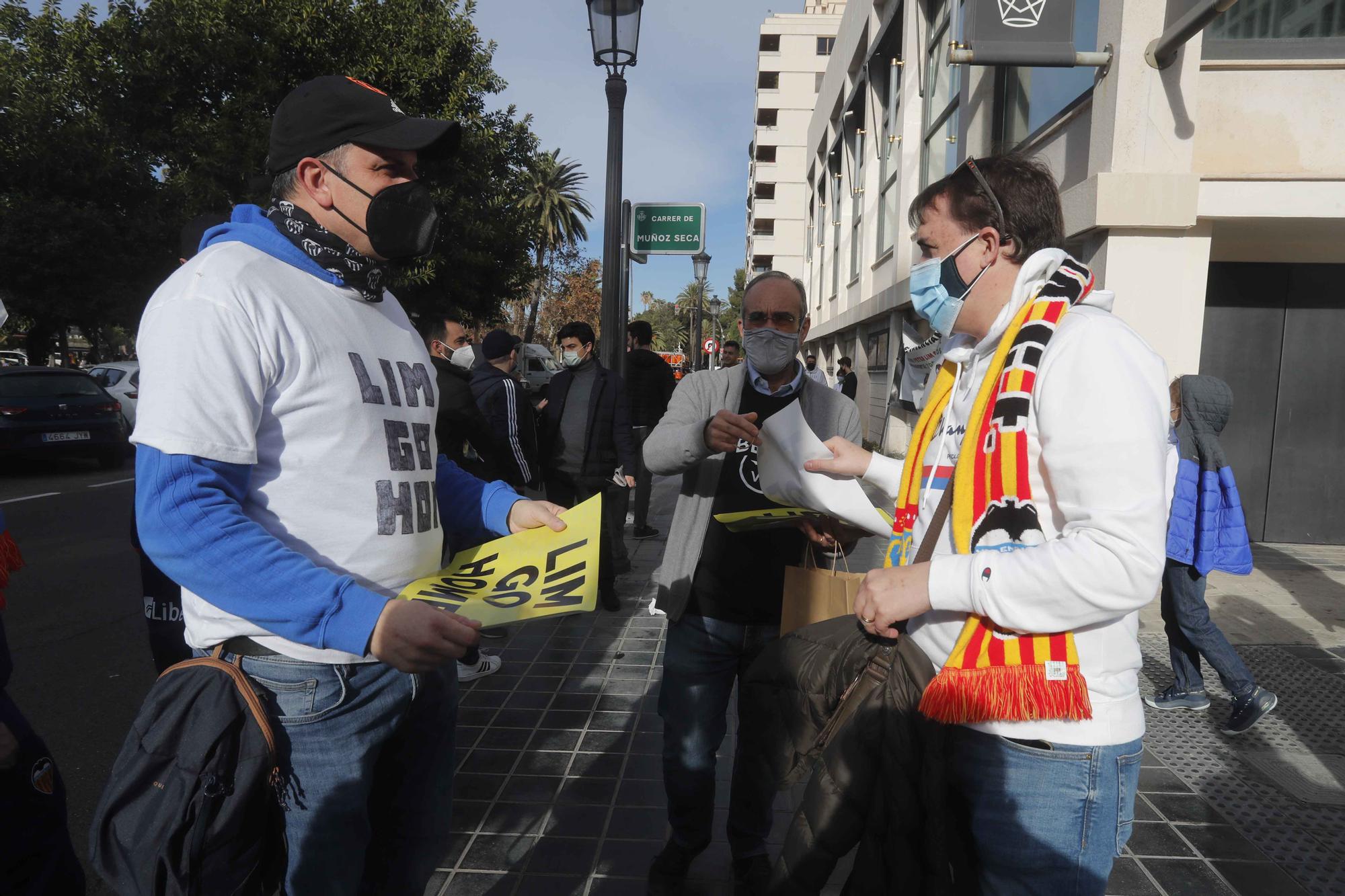 La manifestación valencianista contra Peter Lim (primera parte)