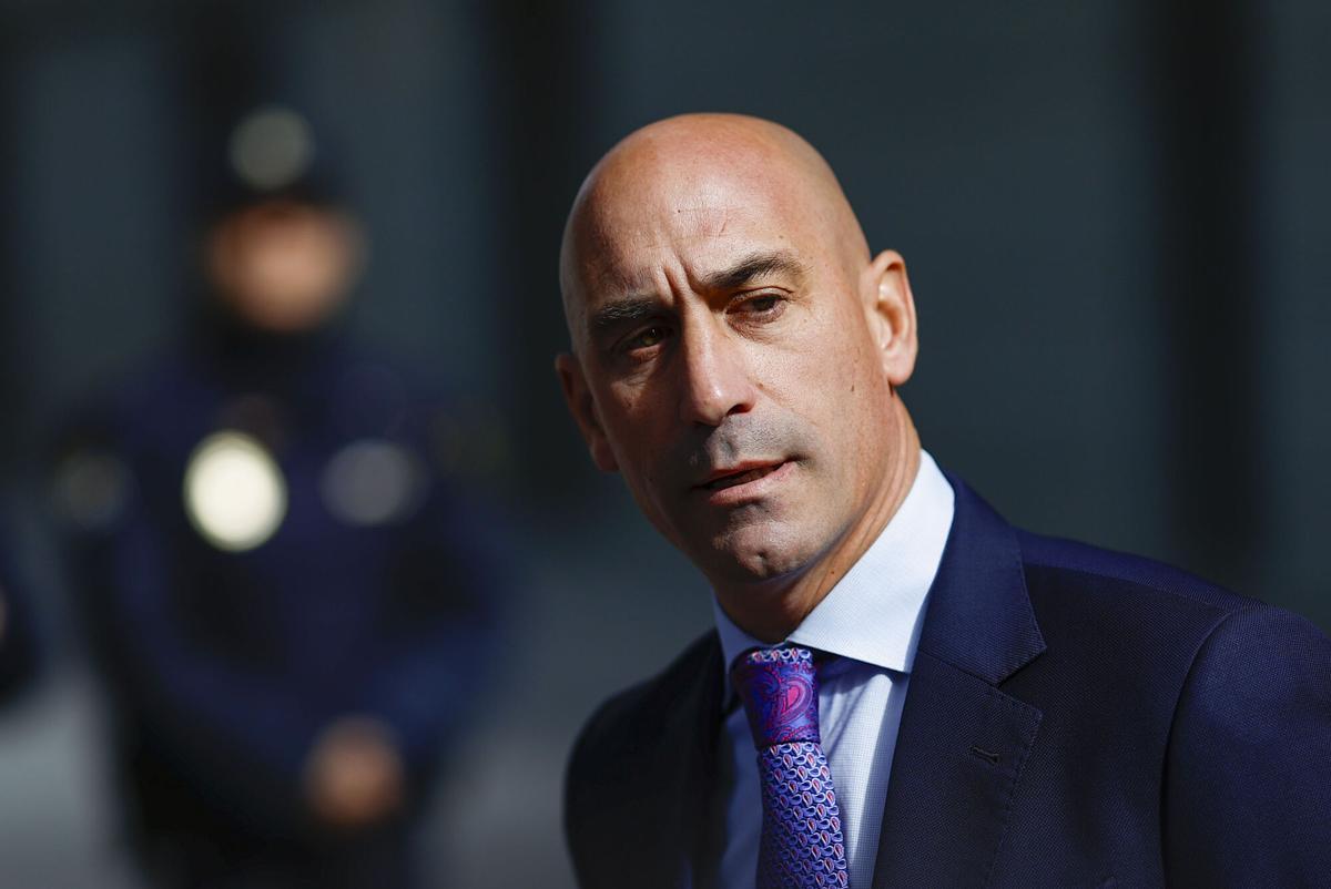 Luis Rubiales ha sido condenado por su beso a Jenni Hermoso.