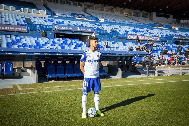 Presentación de Javi Puado