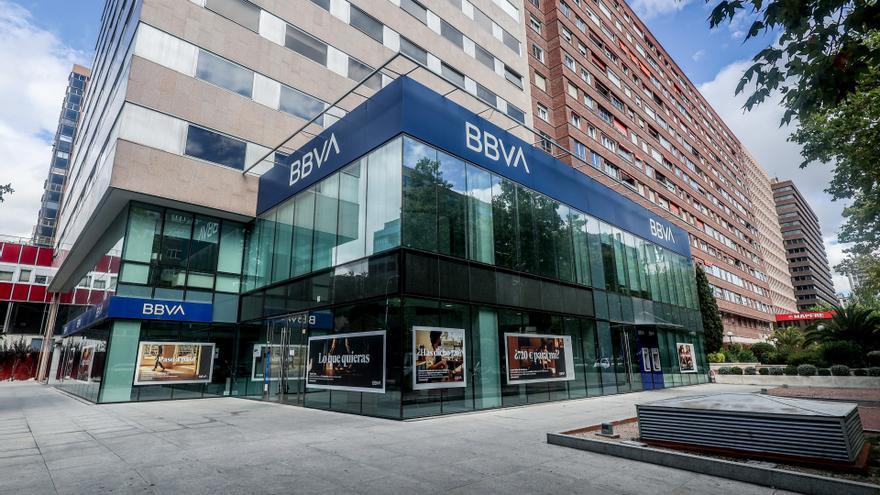 Archivo - Una sucursal del BBVA, a 26 de septiembre de 2024, en Madrid (España).