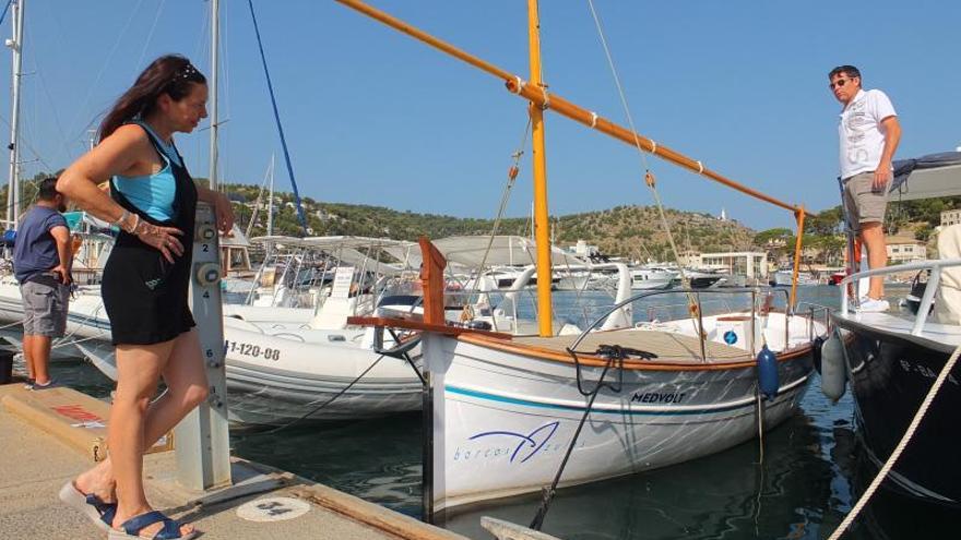 Barcos Azules estrena el primer ‘llaüt’ eléctrico del Port de Sóller