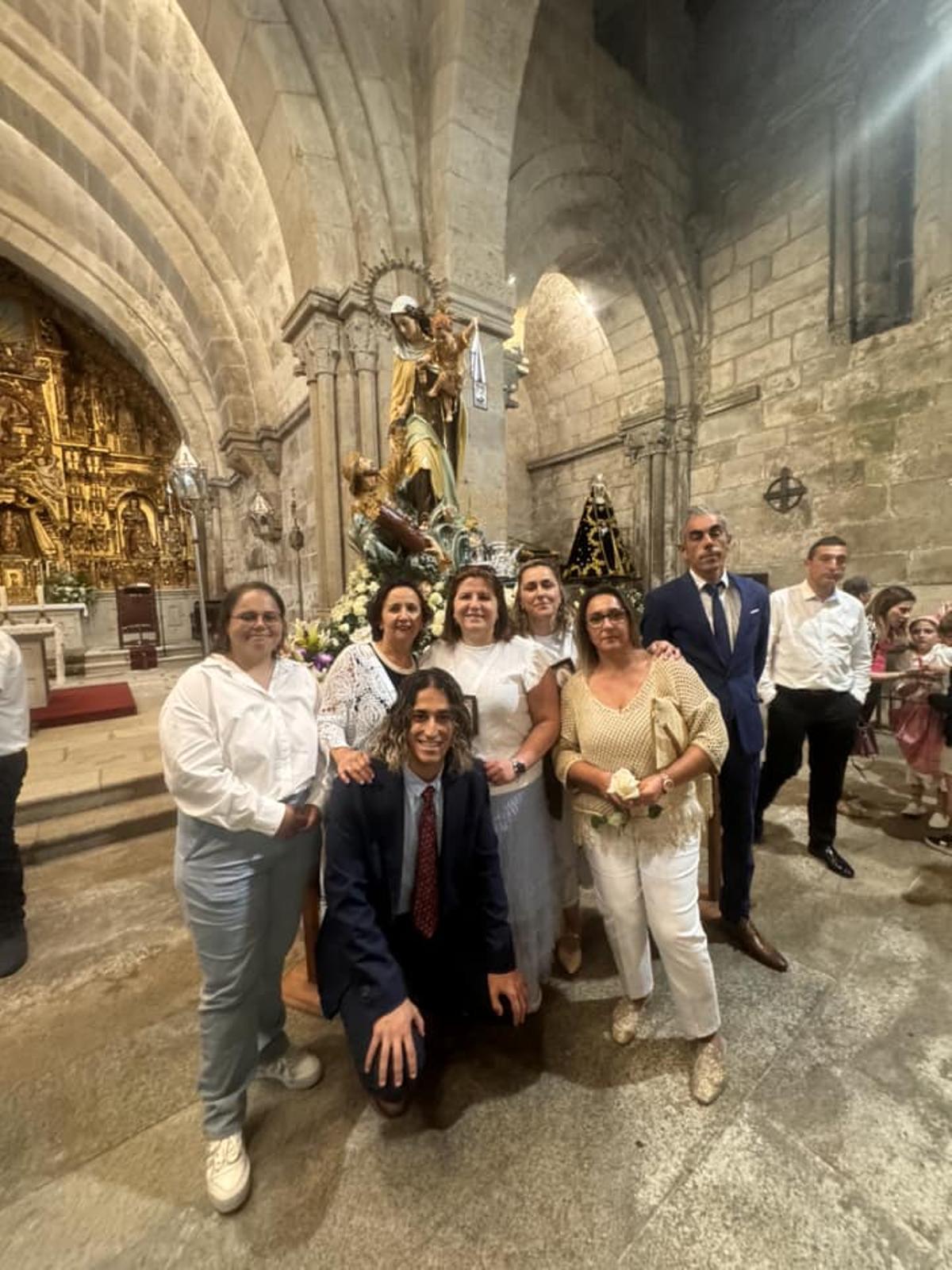 Integrantes de la comisión O Carme Baiona.
