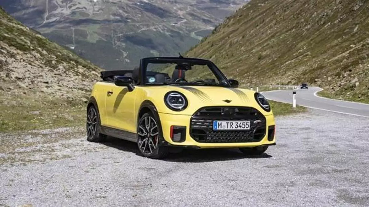 El Mini cabrio más potente alcanza 231 CV y brilla como nunca