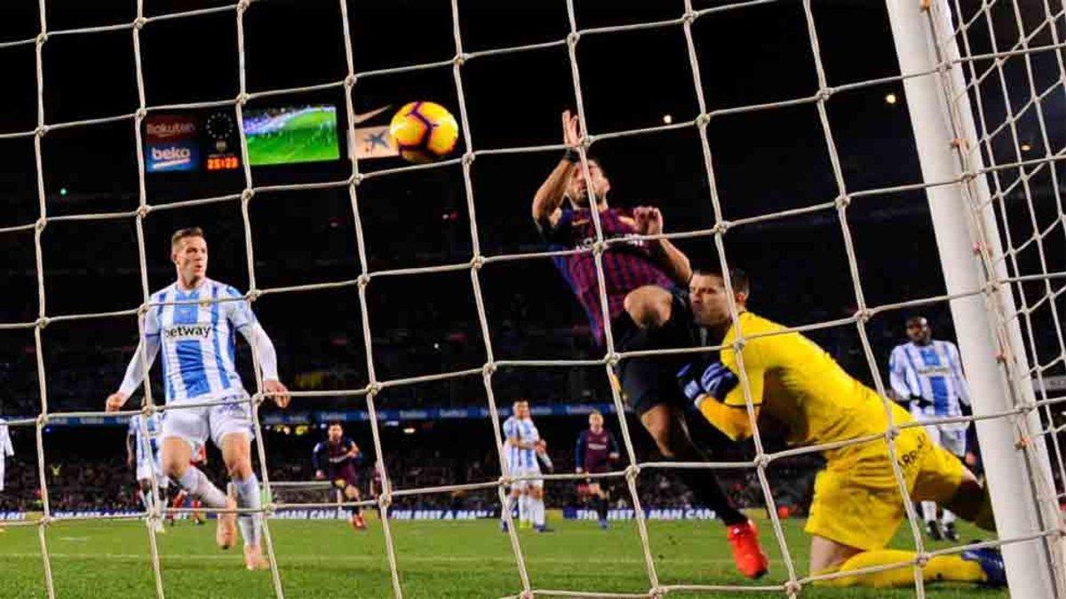 Luis Suárez marcó el segundo gol del Barcelona