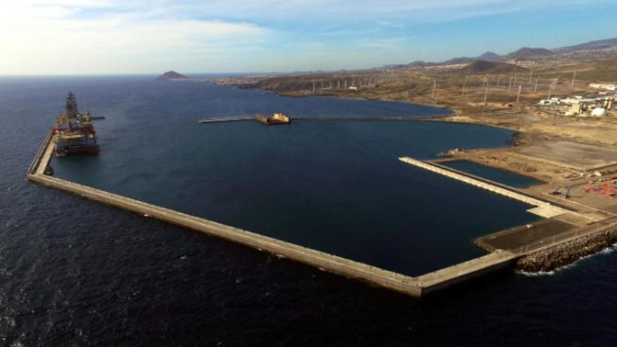 Imagen de archivo del puerto de Granadilla.