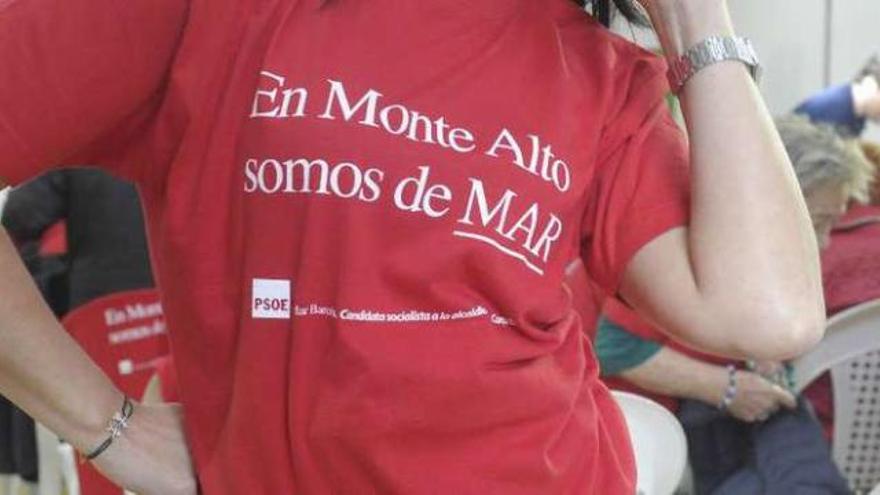 Barcón también tiene camisetas