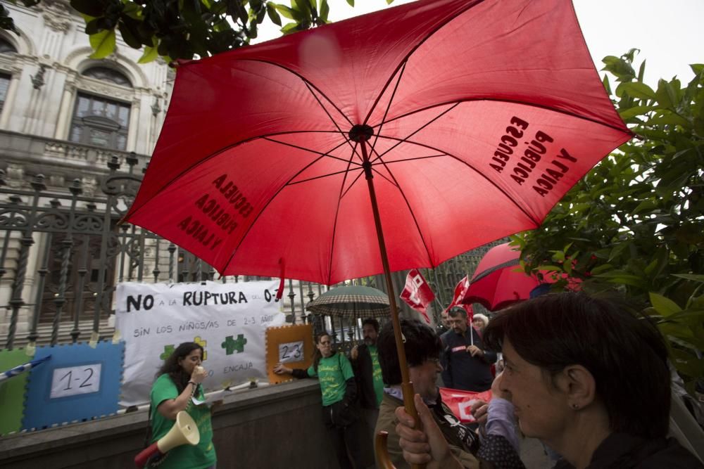 Concentración en favor de la escuela de 0 a 3 años