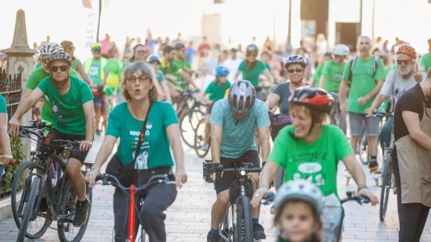 Bicicletada por la educación pública