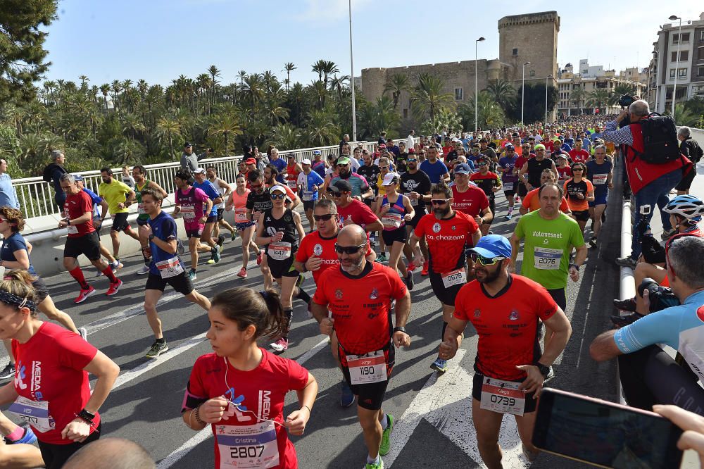 Las mejores imágenes de la Media Maratón de Elche