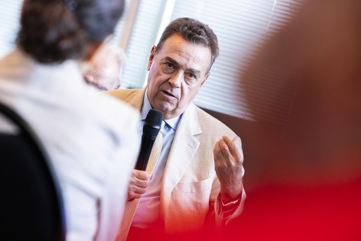 Antonio Llardén, presidente de Enagás, hoy, 3 de julio de 2025, en Bruselas, participando en "European Bridges", la tribuna informativa de Prensa Ibérica y EL PERIÓDICO.