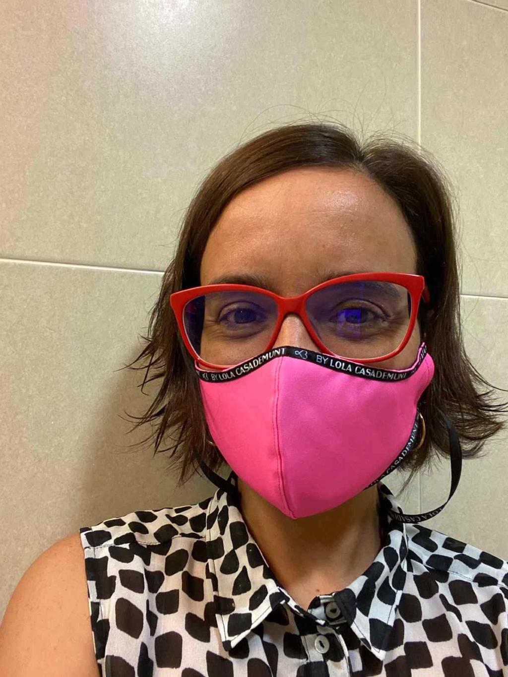 Rute Godinho con mascarilla de Lola Casademunt
