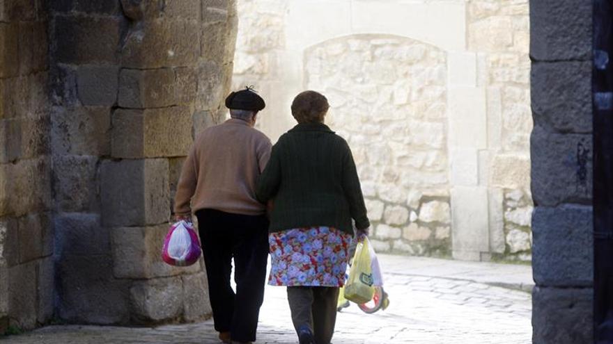 La caída poblacional: 16.000 ancianos más y 4.200 bebés menos en siete años