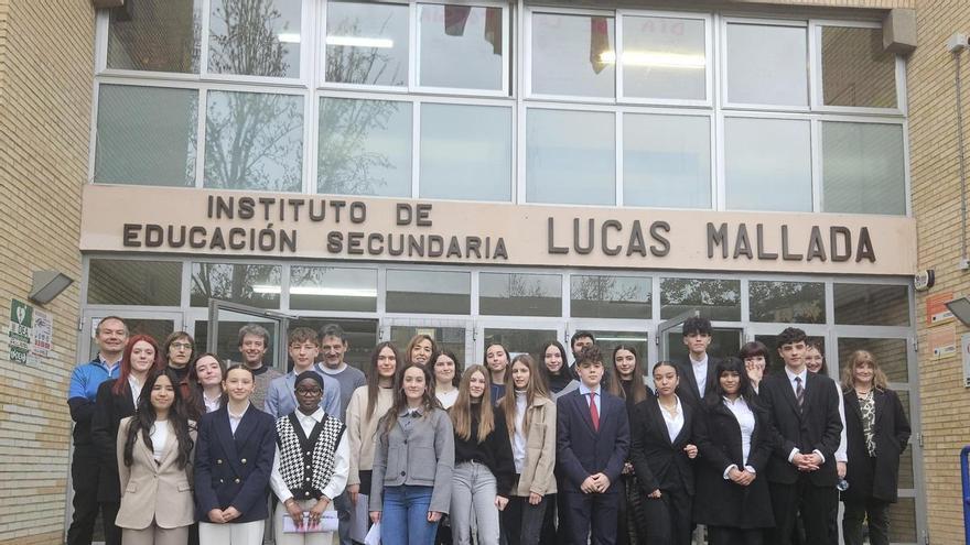 El  IES Lucas Mallada de Huesca y el IES Aguilar y Eslava de Córdoba colaborarán para fomentar el debate y la oratoria