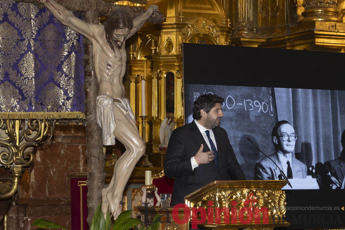 Así ha sido la inauguración de la exposición The Mystery Man en Caravaca. Descubre como es la muestra que atrae a miles de personas