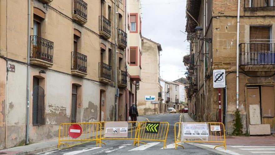 La policía empieza a controlar el aislamiento domiciliario en Haro