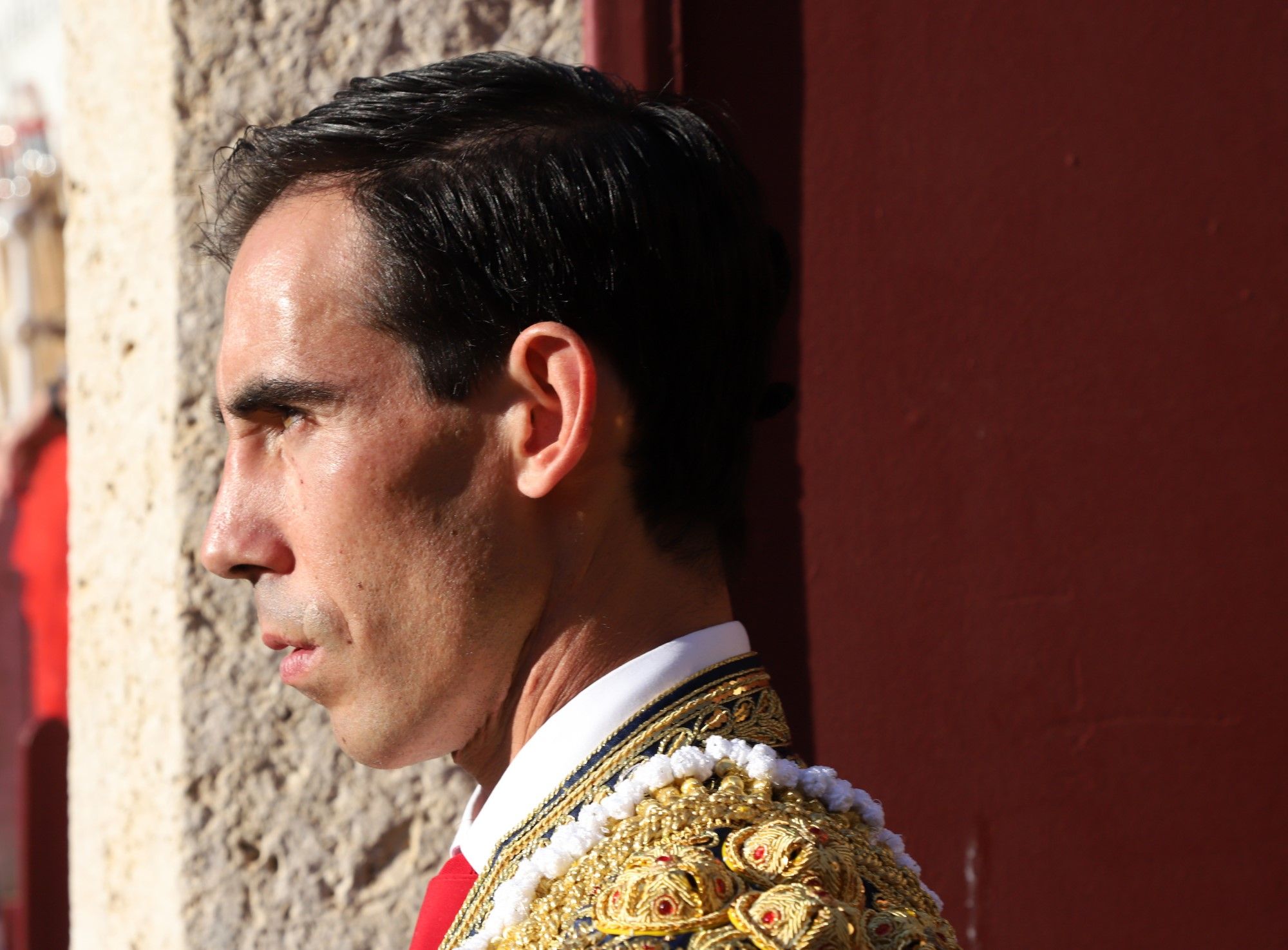 Las imágenes de la cuarta corrida de abono en La Malagueta y de la cogida de Jiménez Fortes