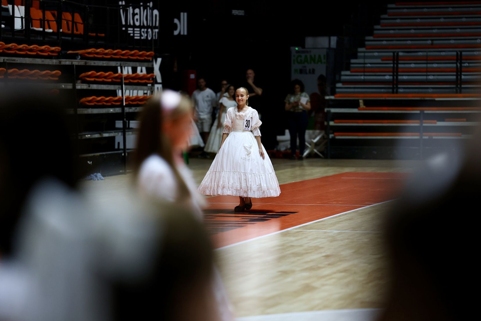 Asi ha sido el ensayo de la elección de candidatas a Falleras Mayores de València 2026