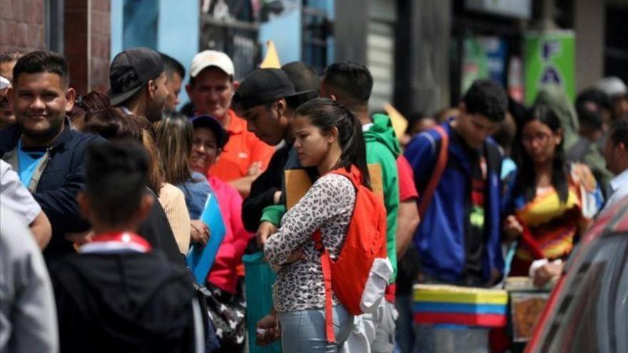 Perú evalúa otorgar visados humanitarios a los migrantes venezolanos