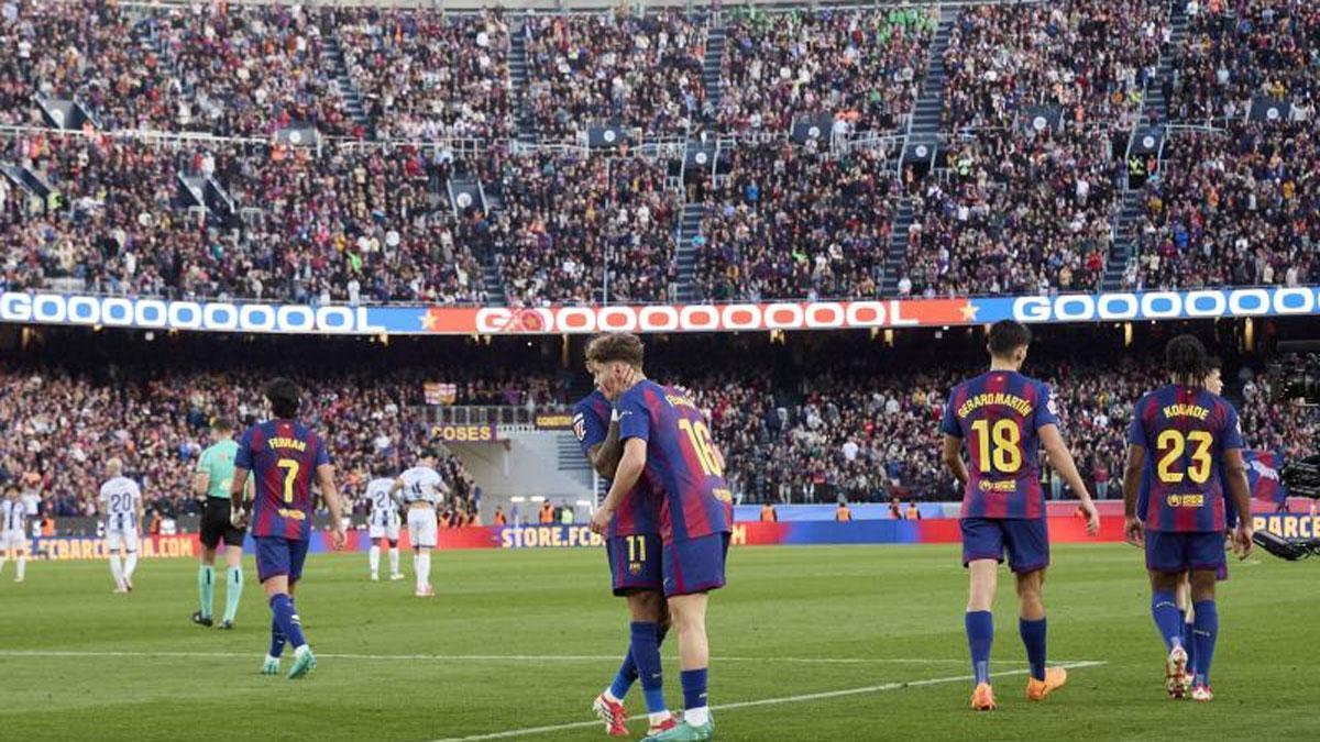 Juanma Castaño sorprendido por el ambiente del Camp Nou: "No parece fútbol"
