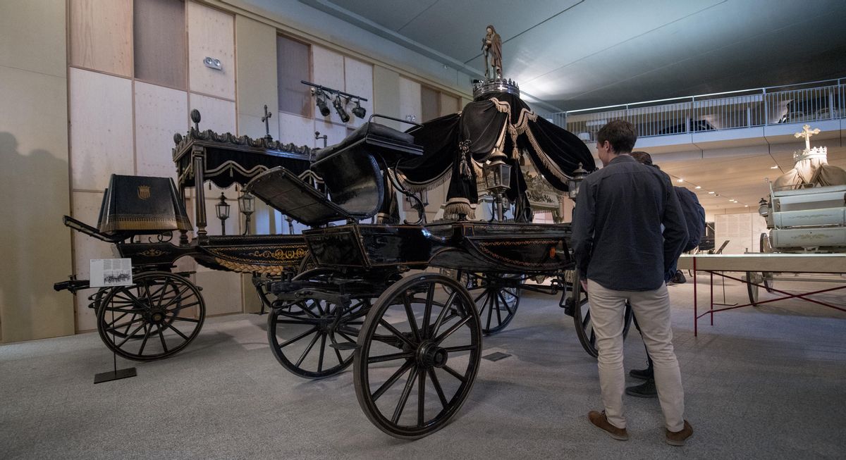 Colección de carrozas fúnebres en Barcelona