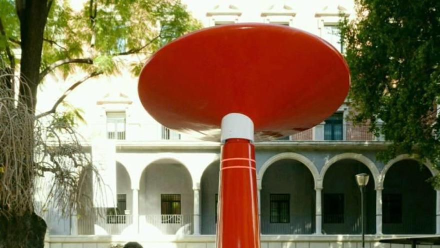 El delegado del Gobierno y el rector de la UMU (ambos en el centro) presidieron el acto.