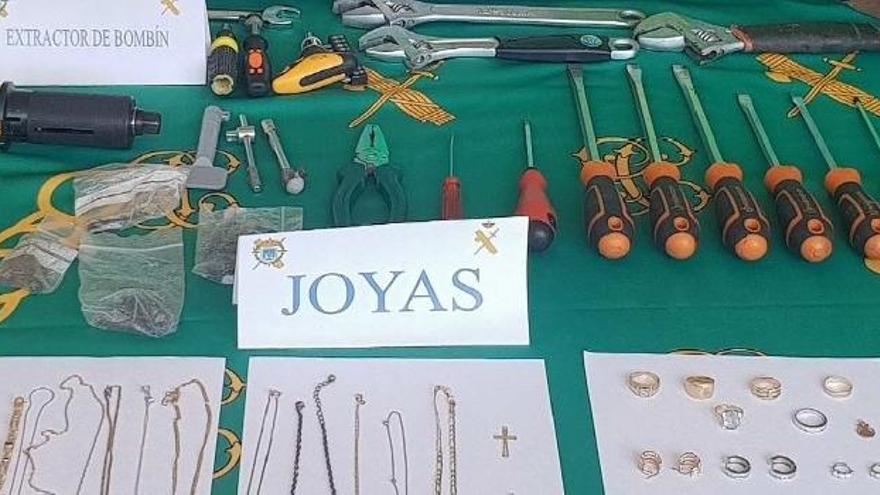 La Guardia Civil desarticula un grupo criminal autor de más de 30 robos con fuerza en viviendas habitadas