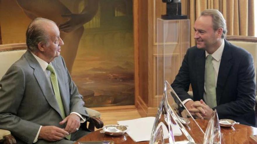 El Rey recibe al jefe del Consell en la Zarzuela