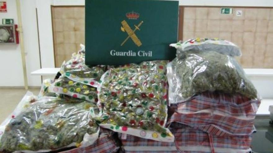 Enxampen un conductor amb 75 quilos de marihuana