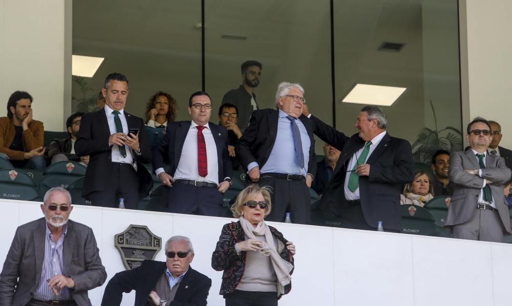 Los goles de Nino, Álex Fernández y Borja Valle le dan un respiro al equipo.