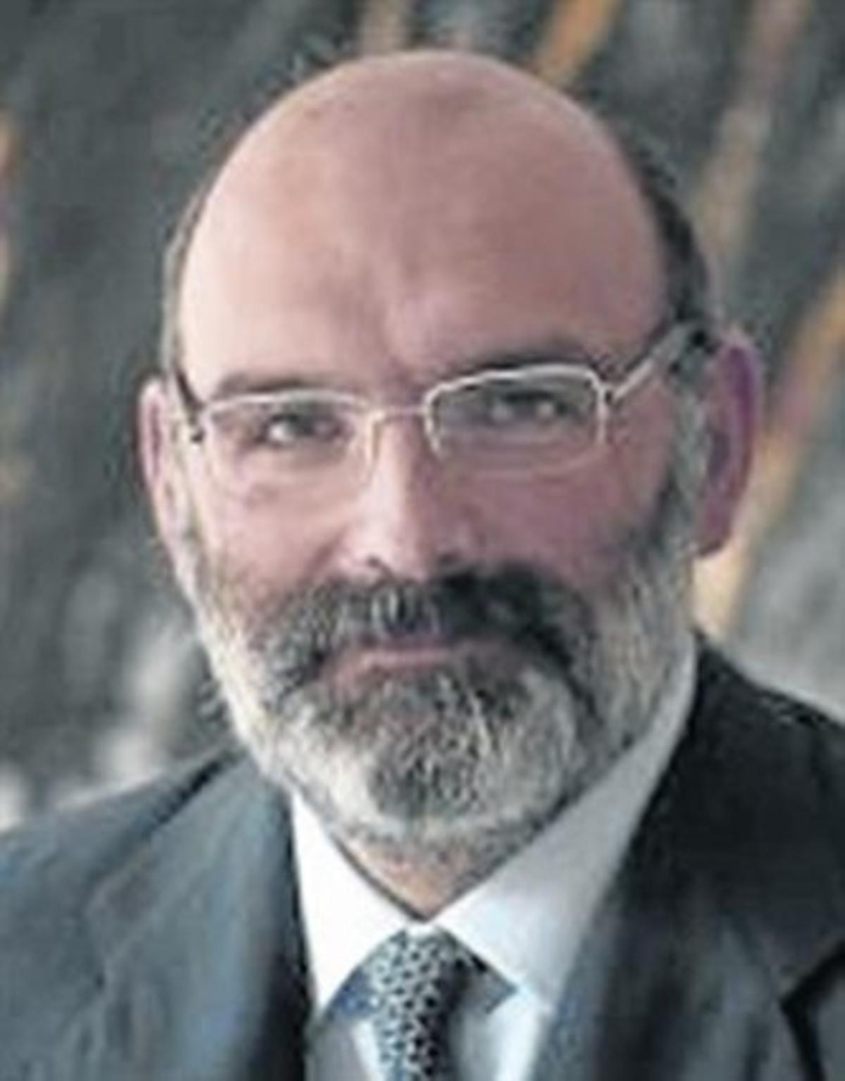 Fernando Abril-Martorell. Fernando Abril-Martorell.