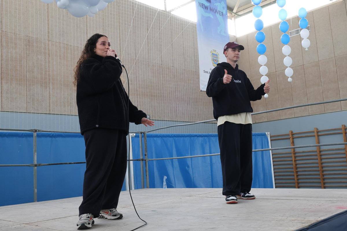 Todas las imágenes del taller de danza moderna a beneficio de Ibiza IN Todas las imágenes del taller de danza moderna a beneficio de Ibiza IN