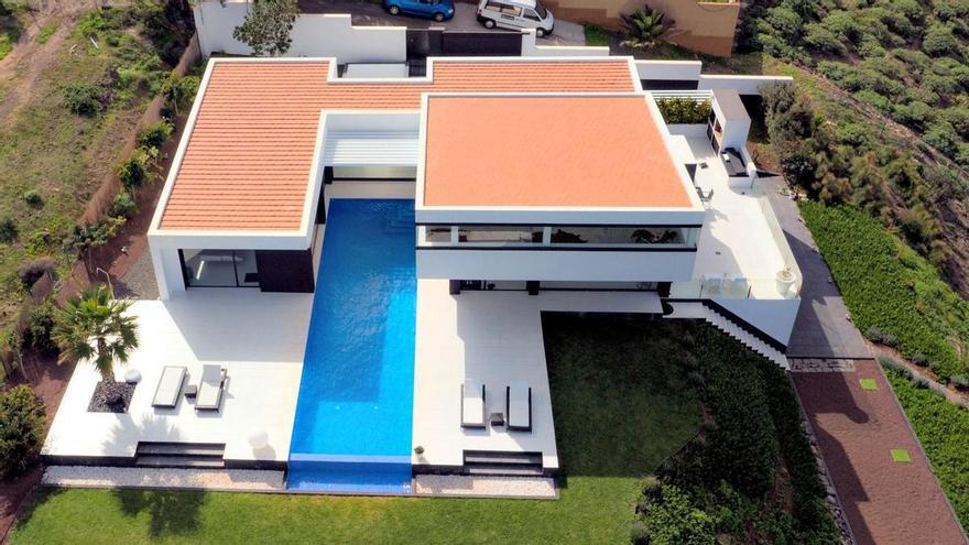 La casa de ensueño ubicada en Canarias donde se alojan estrellas de Hollywood y que puedes alquilar por 24.000 euros al mes