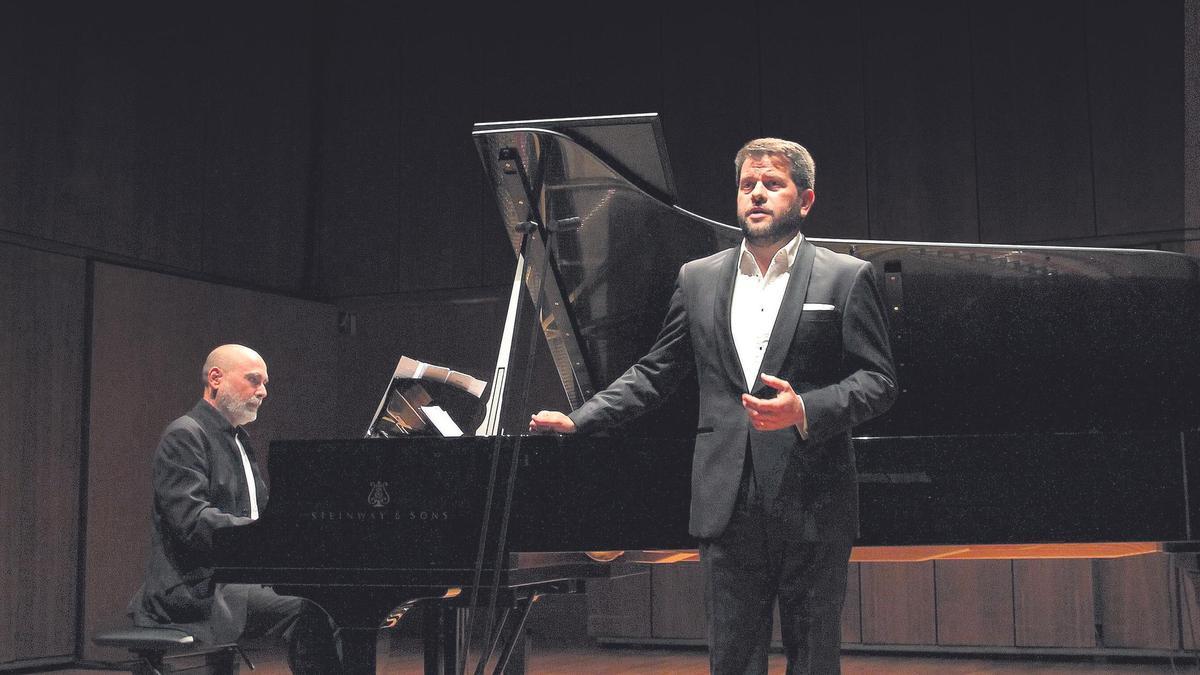 Francisco Poyato i Roger Padullés protagonitzen el concert-homenatge