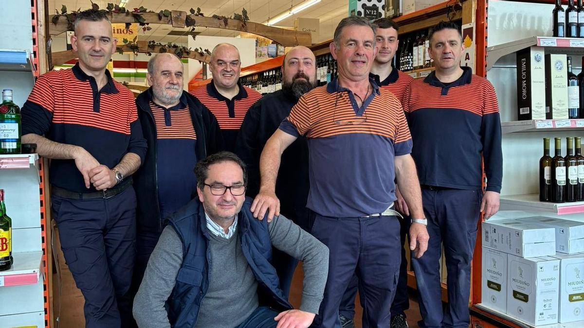 José Ramón se jubila tras casi medio siglo en Gadisa: "Cuando empecé a trabajar éramos 40 y ahora somos más de 8.000"