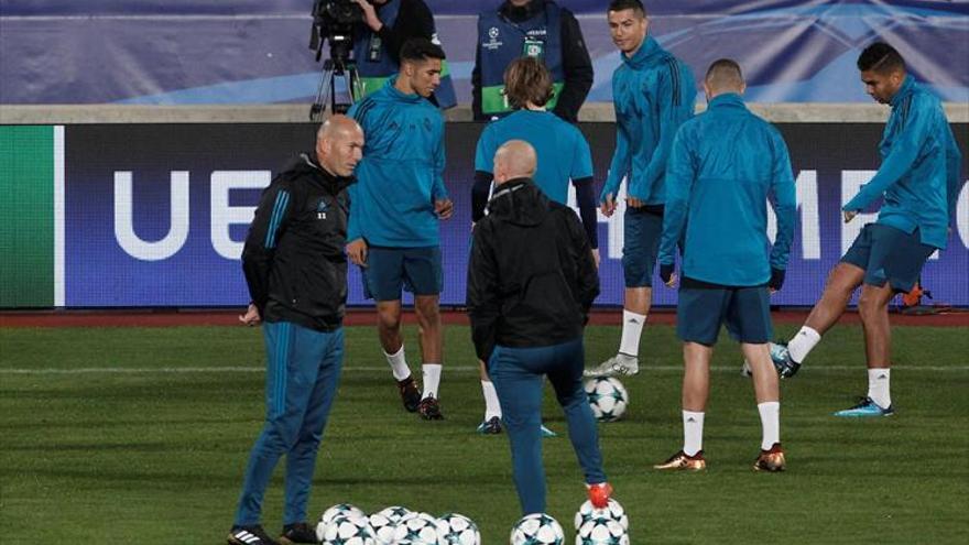 El Madrid busca confianza en la ‘Champions’ ante el Apoel