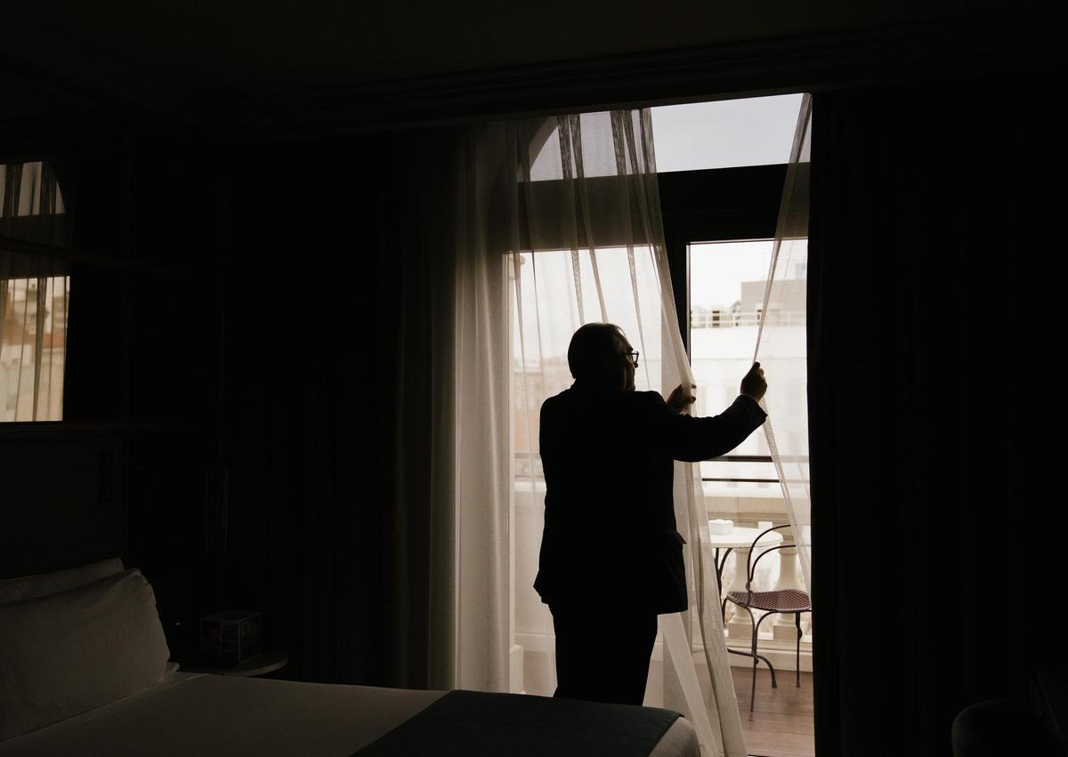 Trabaja desde hace 24 años en el Hotel Barceló Emperatriz de la capital, ubicado en el barrio de Castellana.